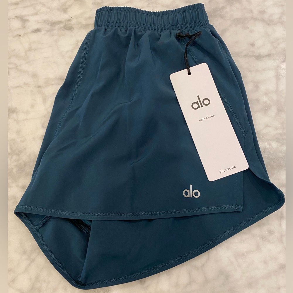 Alo Stride Short